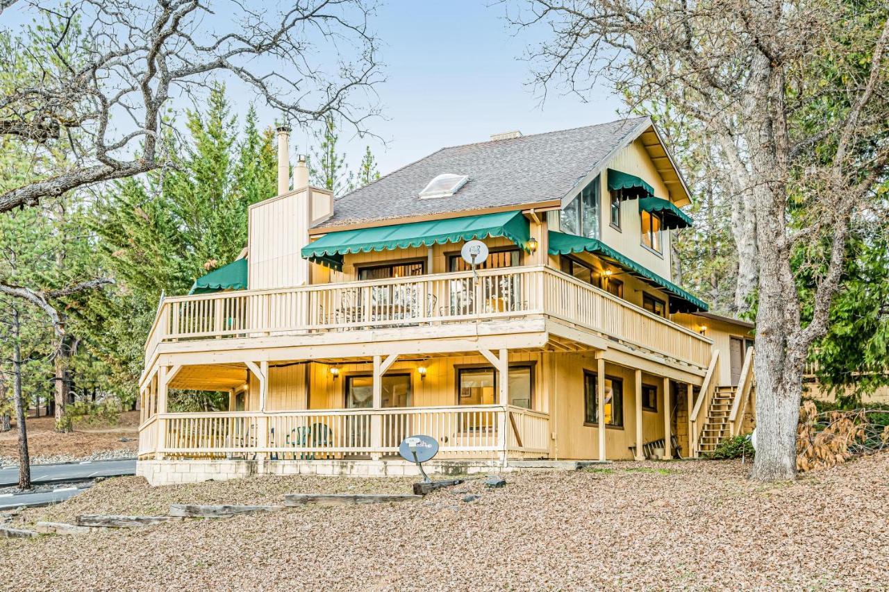Luring Lakefront Landing Гроувланд Екстериор снимка